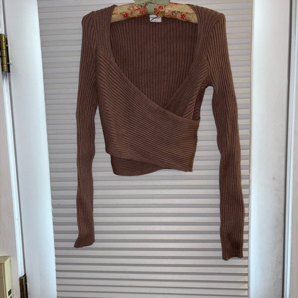 Abercrombie & Fitch Taupe Ribbed Sweater